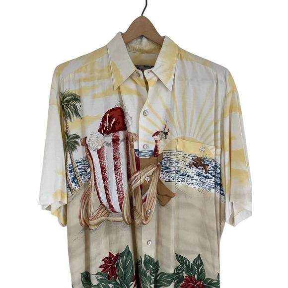 Tori Richard Hawaiian Santa and Reindeer Button‎ Down - Picture 3 of 5